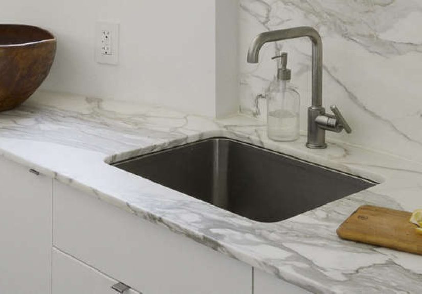 10 Easy Pieces: Stainless Steel Kitchen Sinks