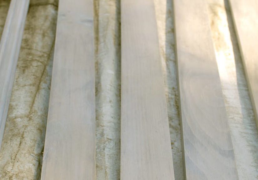 DIY Driftwood Mirror Frame Without Nails or Screws