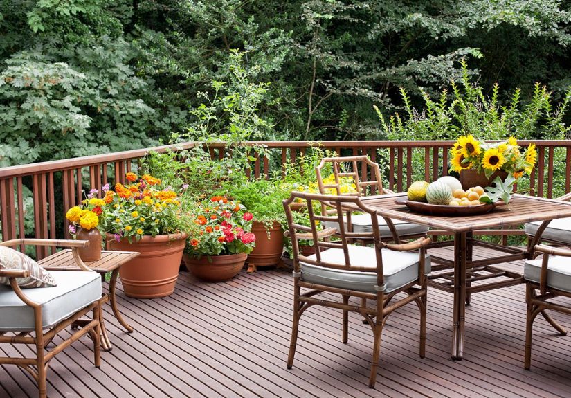 How to Add an Angled Corner and Joists for Angled Deck Framing