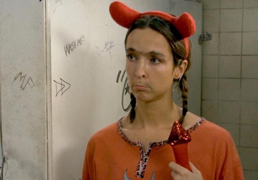 ‘It’s Always Sunny in Philadelphia’s Thesy Surface on Playing the Offensively Strange Margaret McPoyle