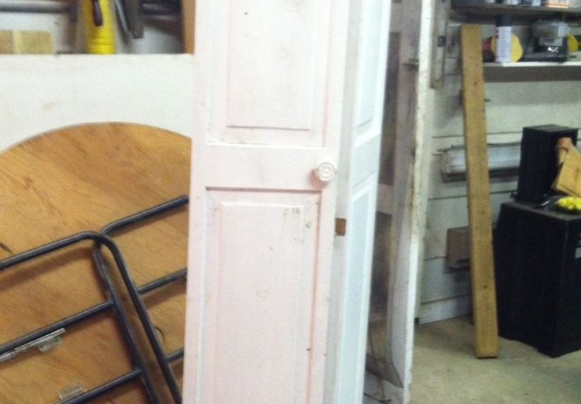 Recycling Bi-fold Doors Into Plant Stands