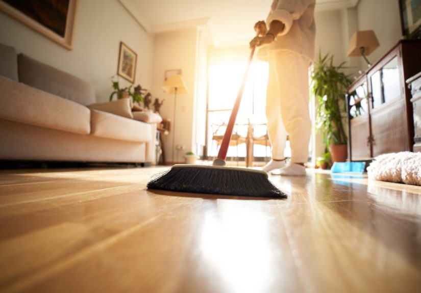 Spring Cleaning in the Fall? Experts Say You Should Get on Board