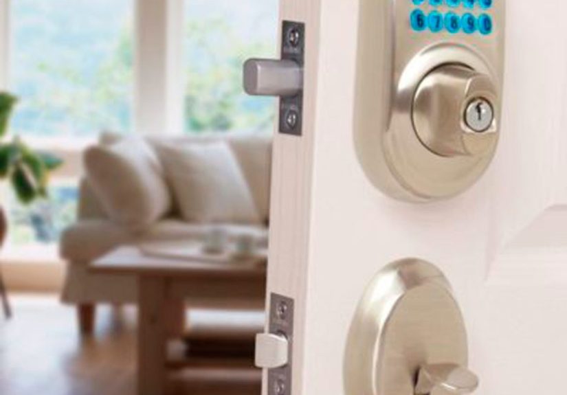The Pros and Cons of Keyless Entry Systems