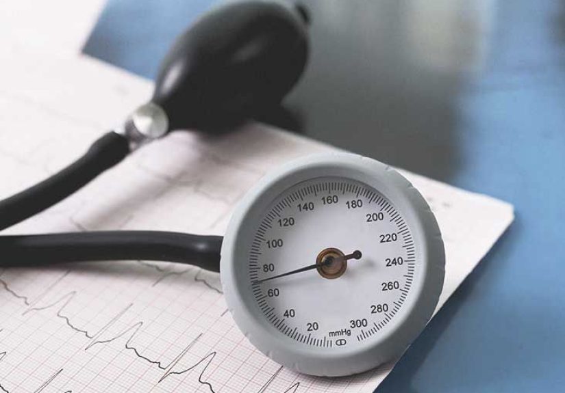 What Happens to Blood Pressure During a Heart Attack?