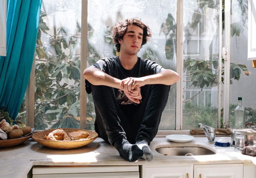 Autism in Teens: Outward Signs, Diagnosis, and Support