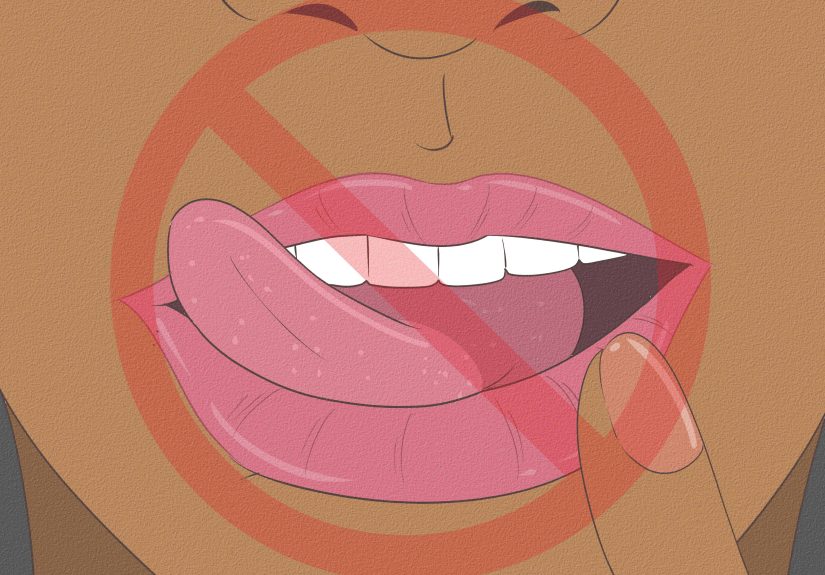 How to Get Rid of Flaky Lips With Petroleum Jelly: 9 Steps