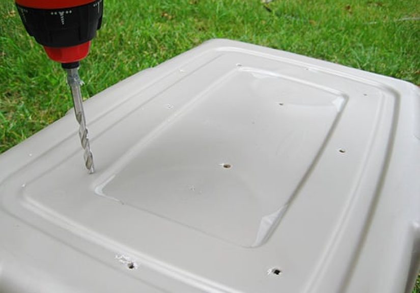 How To Make A $10 DIY Compost Bin