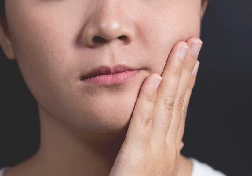 Jaw pain: Symptoms, Causes, and Treatments