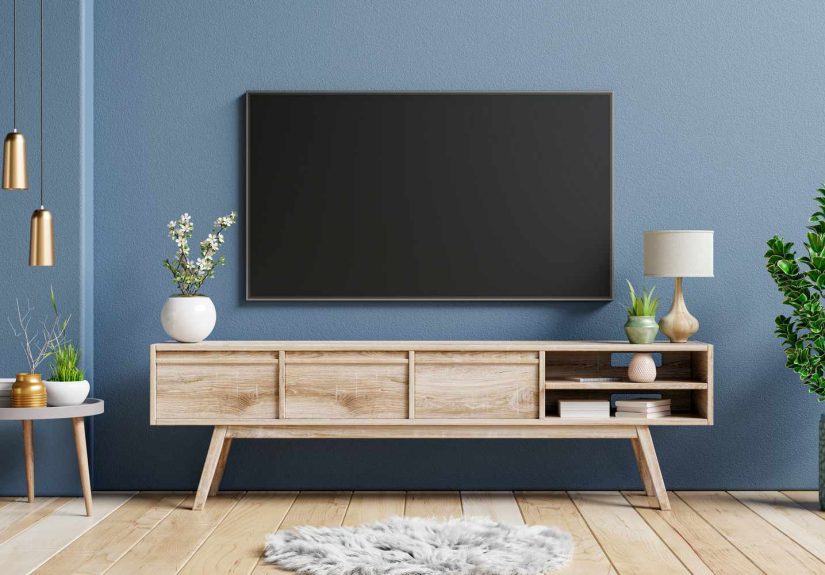The Best Way to Clean Your TV Screen Without Damaging It