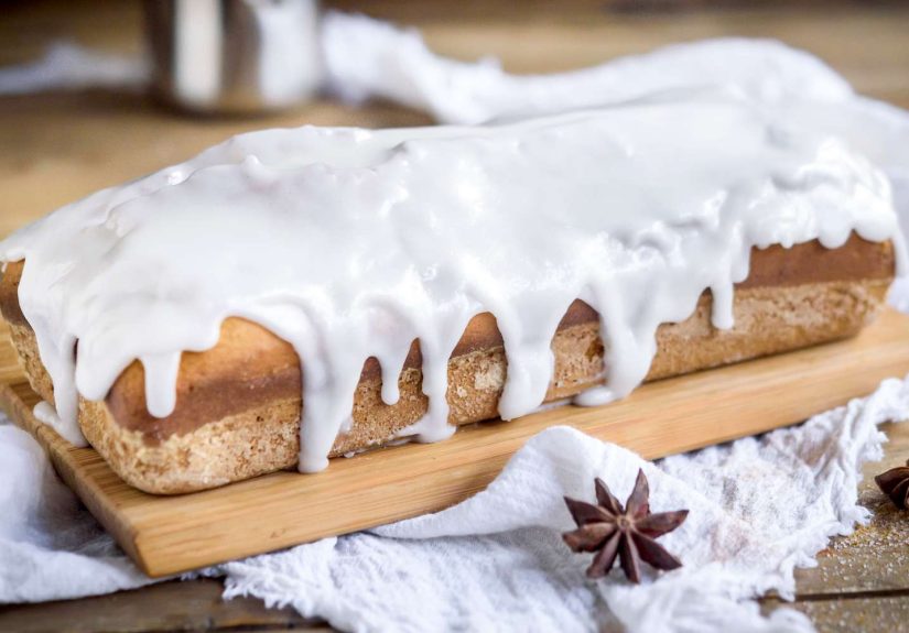 Fast and Easy White Vanilla Cookie Glaze Recipe