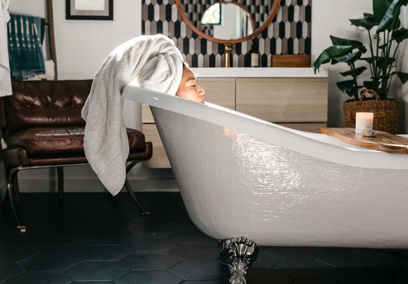 Heat and Cold for Psoriatic Arthritis: Safety, Methods, and More