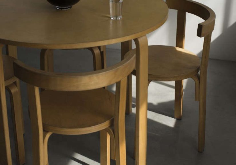 High/Low: Alvar Aalto–Style Dining Table and Chairs