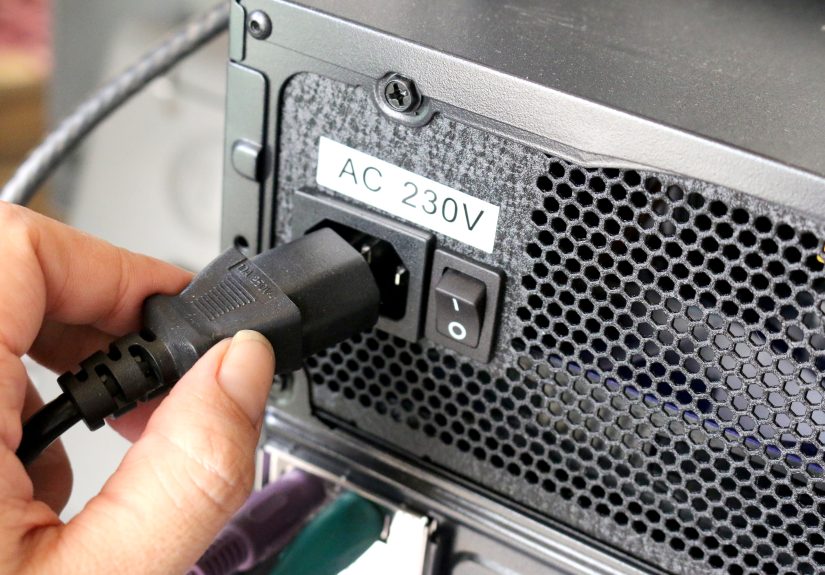 How to Clean a Desktop PC Motherboard: 7 Steps