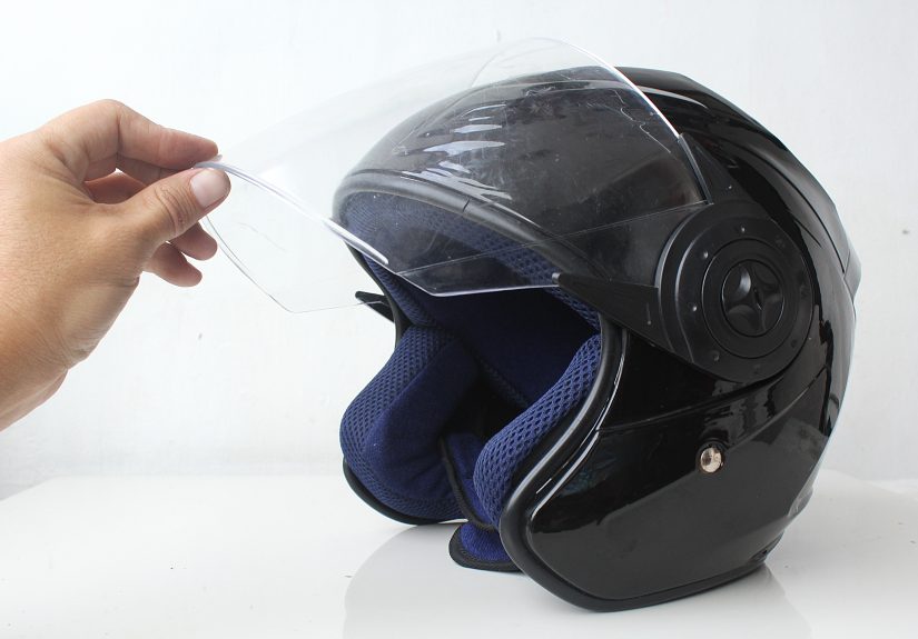How to Remove a Sun Visor