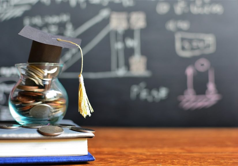 Investing as a Student: 7 Ways to Get Started Young With Under $1,000 - Money Crashers