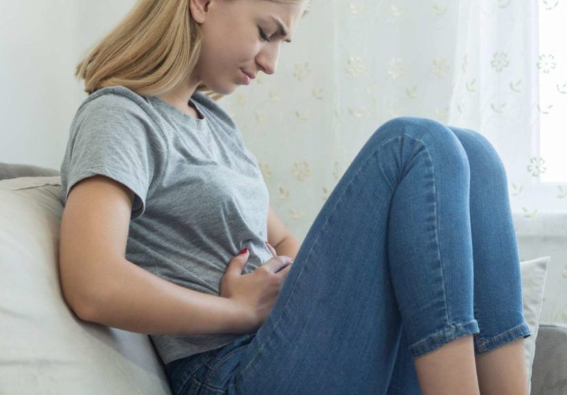 Stomach pain when breathing: Causes and when to see a doctor