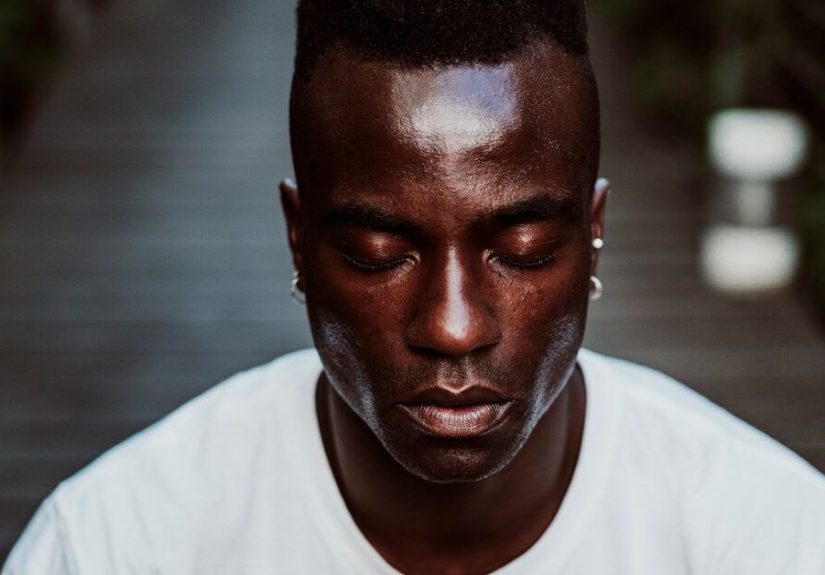 Symptoms of a Tumor Behind Your Eye