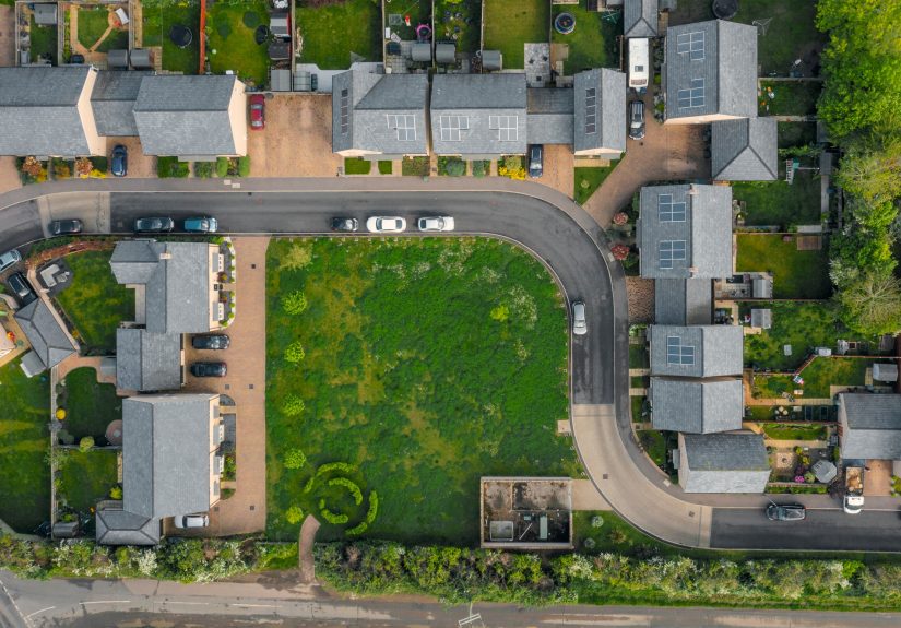 Where Should I Live? - 14 Factors to Help You Decide the Best Place - Money Crashers