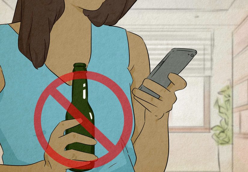 12 Simple Ways to Text a Guy Without Looking Desperate