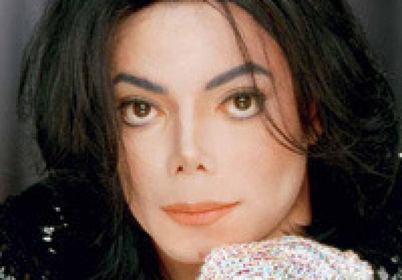 5 Insane (but Convincing) Theories About Dead Celebrities
