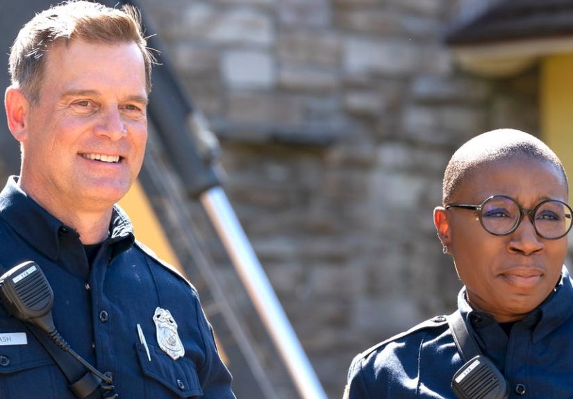 '9-1-1' Star Aisha Hinds Speaks Out on Peter Krause's Exit