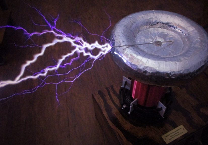 A Builders Guide For The Perfect Solid-State Tesla Coil