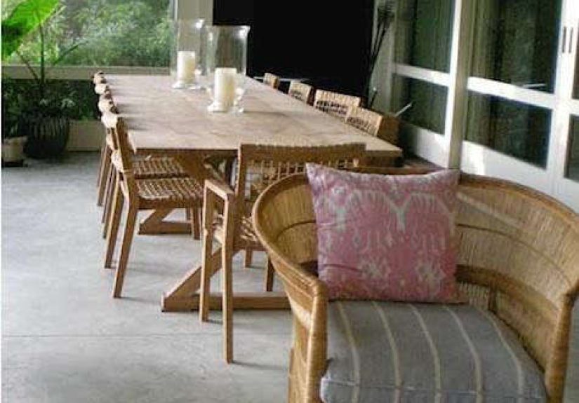 Design Sleuth: Porch Dining Furniture on Long Island