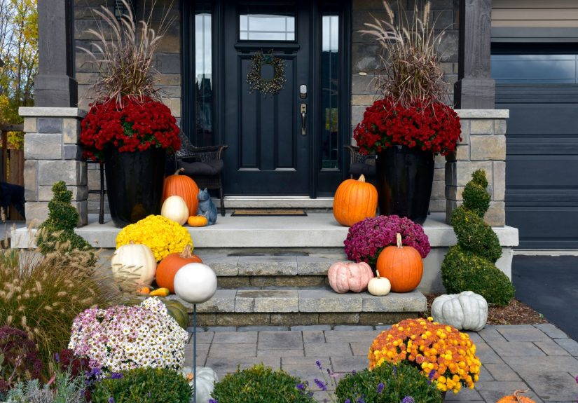 Fall Front Porch Decor That Can Be Grown or Gathered