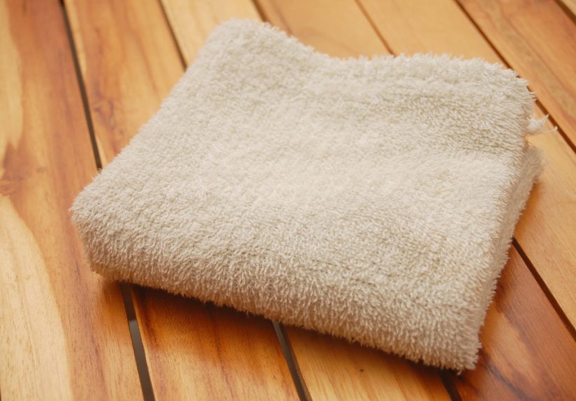 How to Clean Dirty Dishcloths With Bleach: 5 Steps