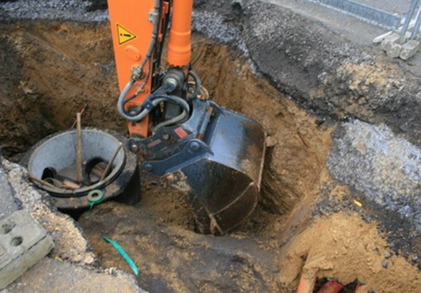 How to Replace an Outlet Baffle in an Existing Septic Tank