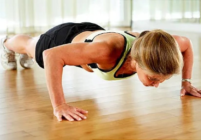 Pictures of the 7 Most Effective Exercises to Do at the Gym or Home (and Tips to Improve Form)