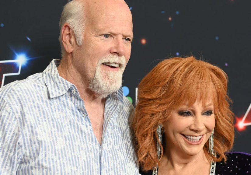 See Reba McEntire & Boyfriend Rex Linn Together at Opry 100