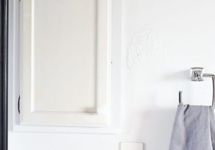 Turn Your Medicine Cabinet Into a Jewelry Display